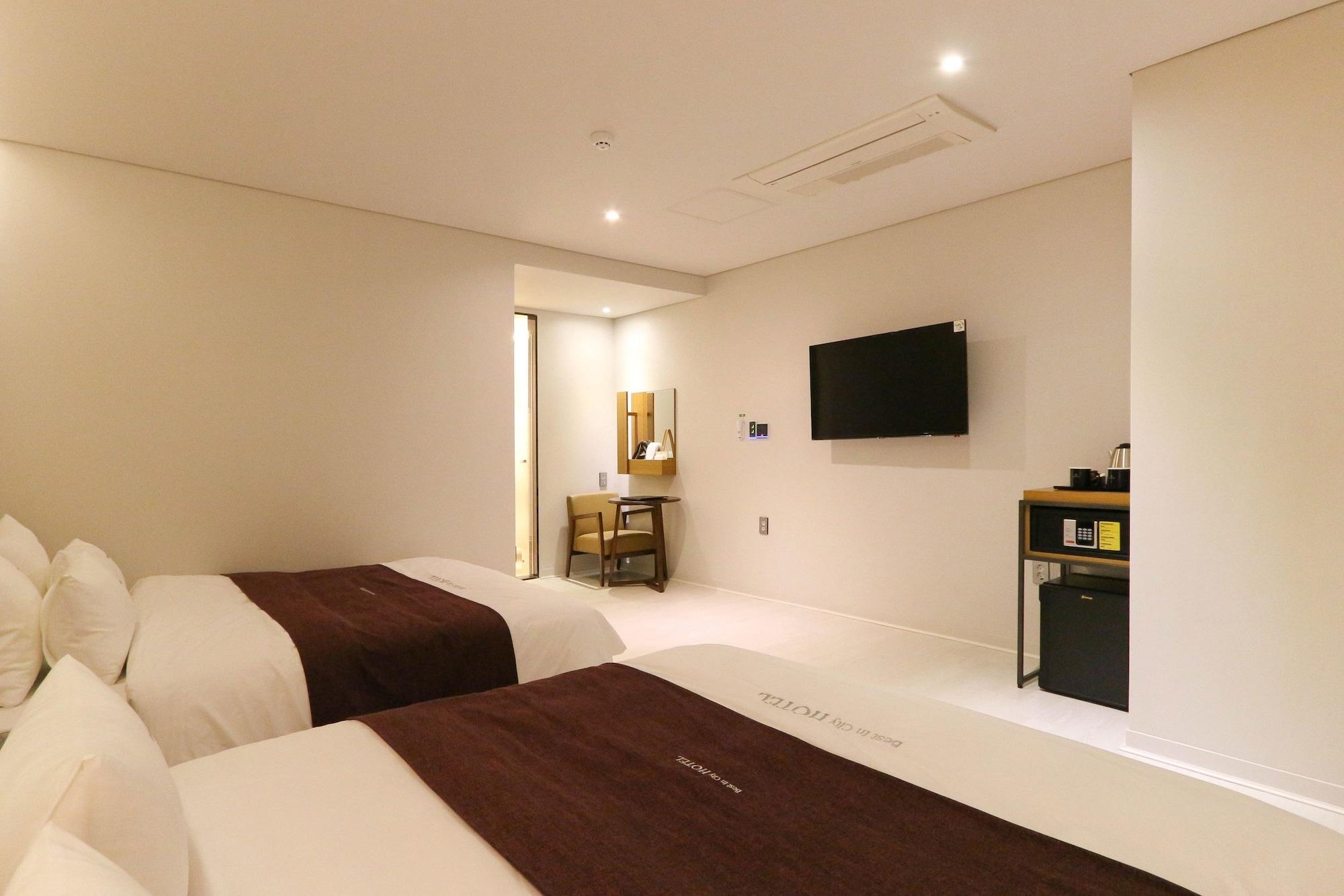 בוסאן Best In City Hotel מראה חיצוני תמונה