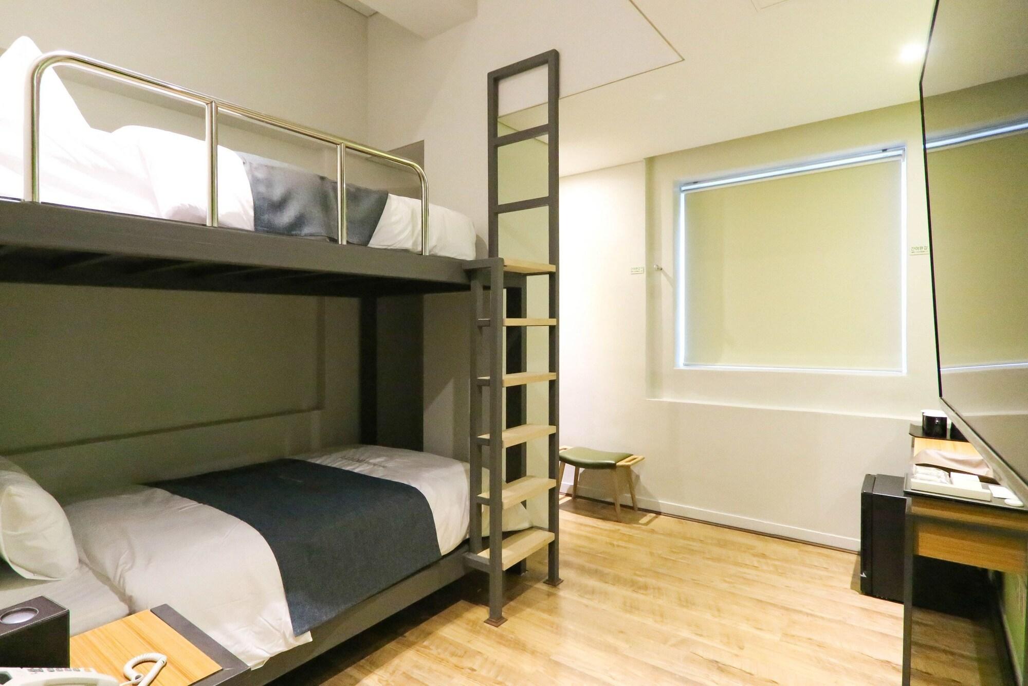 בוסאן Best In City Hotel מראה חיצוני תמונה