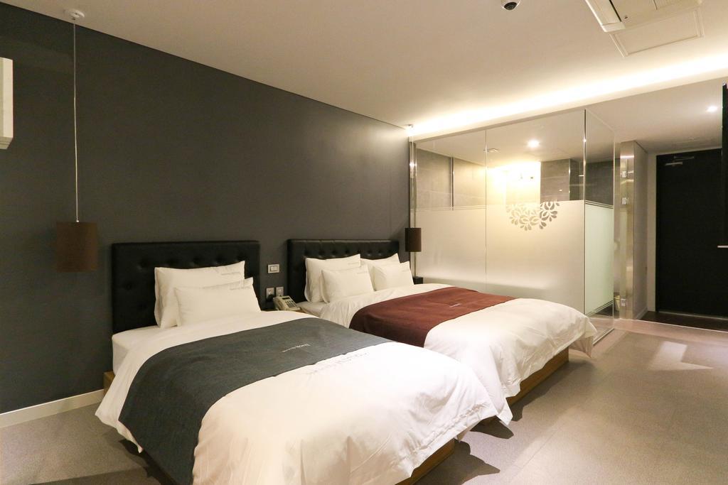 בוסאן Best In City Hotel מראה חיצוני תמונה
